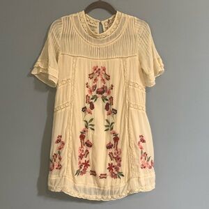Free People 100% Cotton Top Smock Tunic Size XS Embroidery Lace Smocking